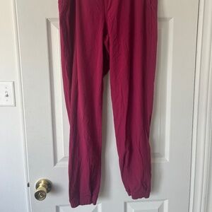 Lululemon raspberry joggers